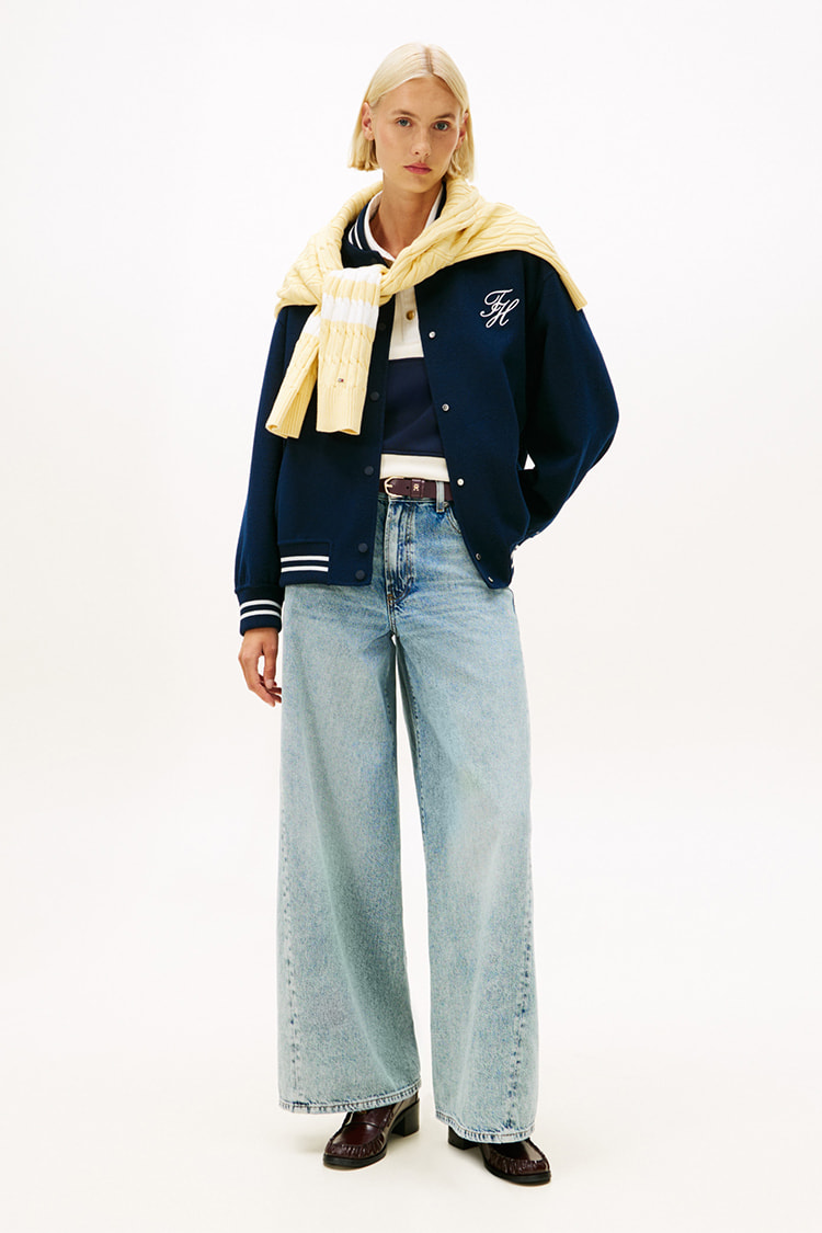 【新品未使用❗️】TMMMY JEANS ホワイト ショート丈 ジャケット☆ WIDE SLEEVE SHORT DENIM JACKET/ワイドスリーブショートデニム