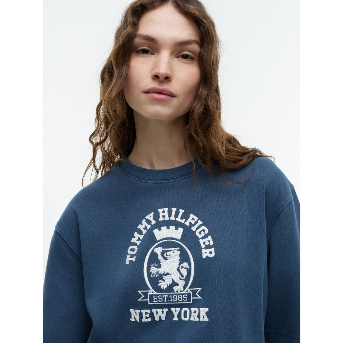 ガーメントダイクレストボクシークルーネックショートスリーブTシャツ