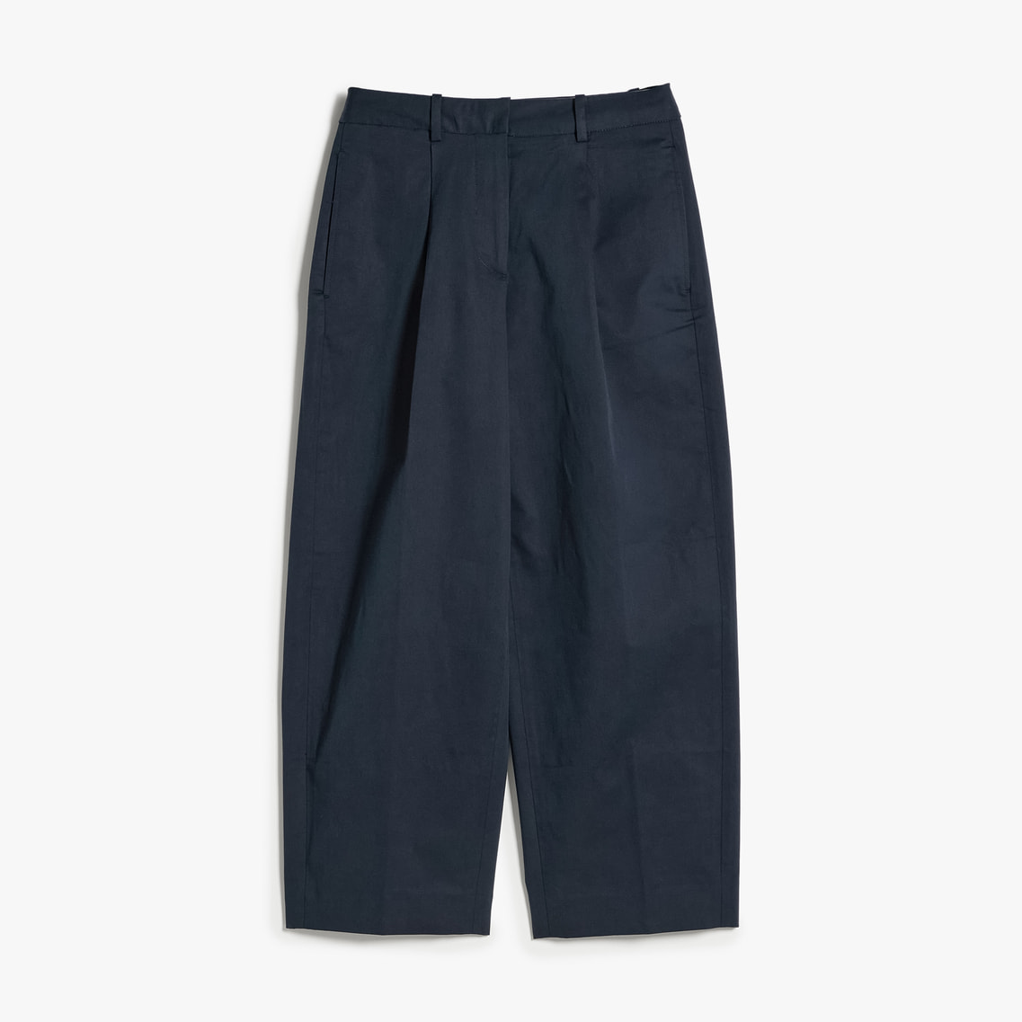 2点でさらに10％ off】バレルクロップドプリーツパンツ | トミー