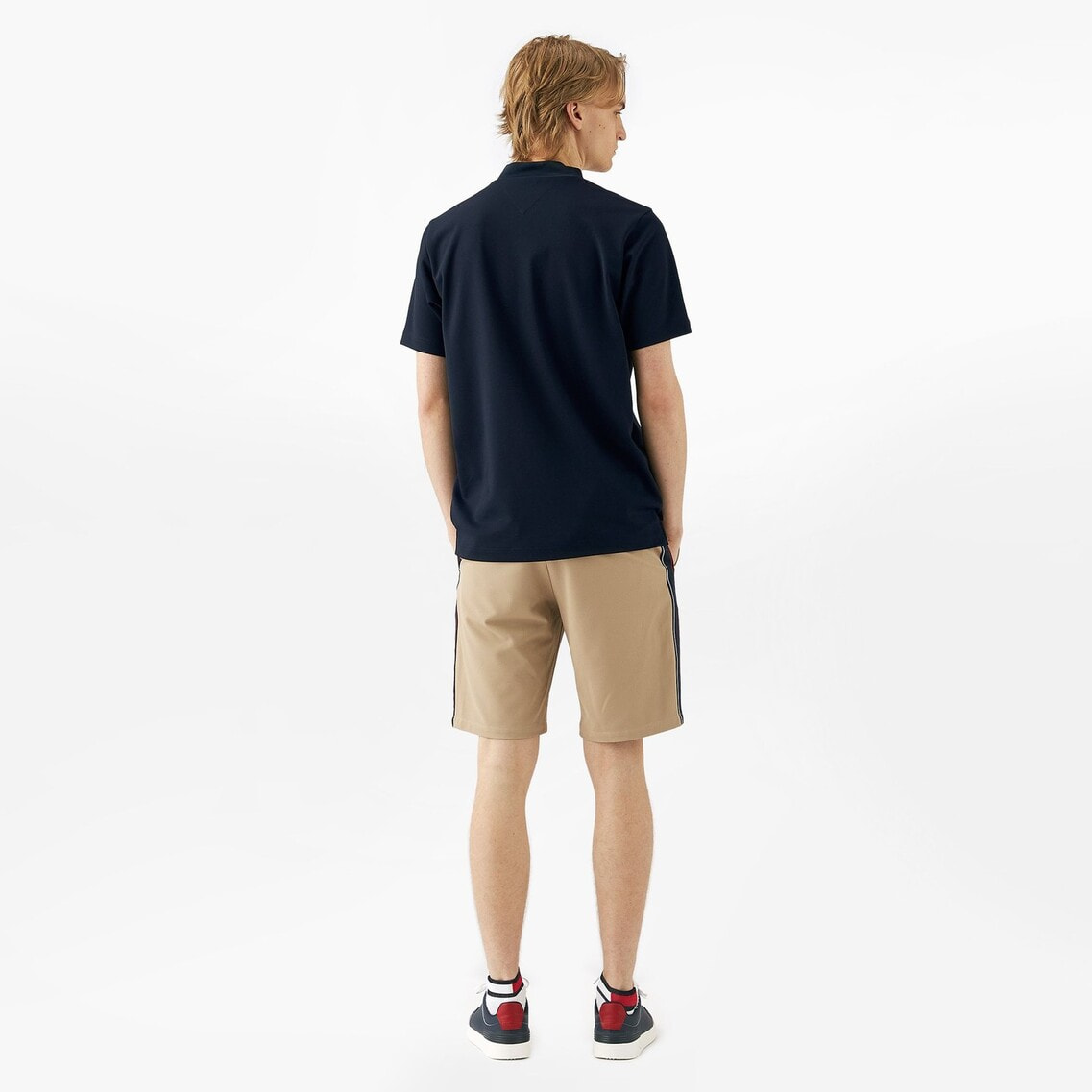 エンボスロゴショートスリーブモックネックシャツ | トミー