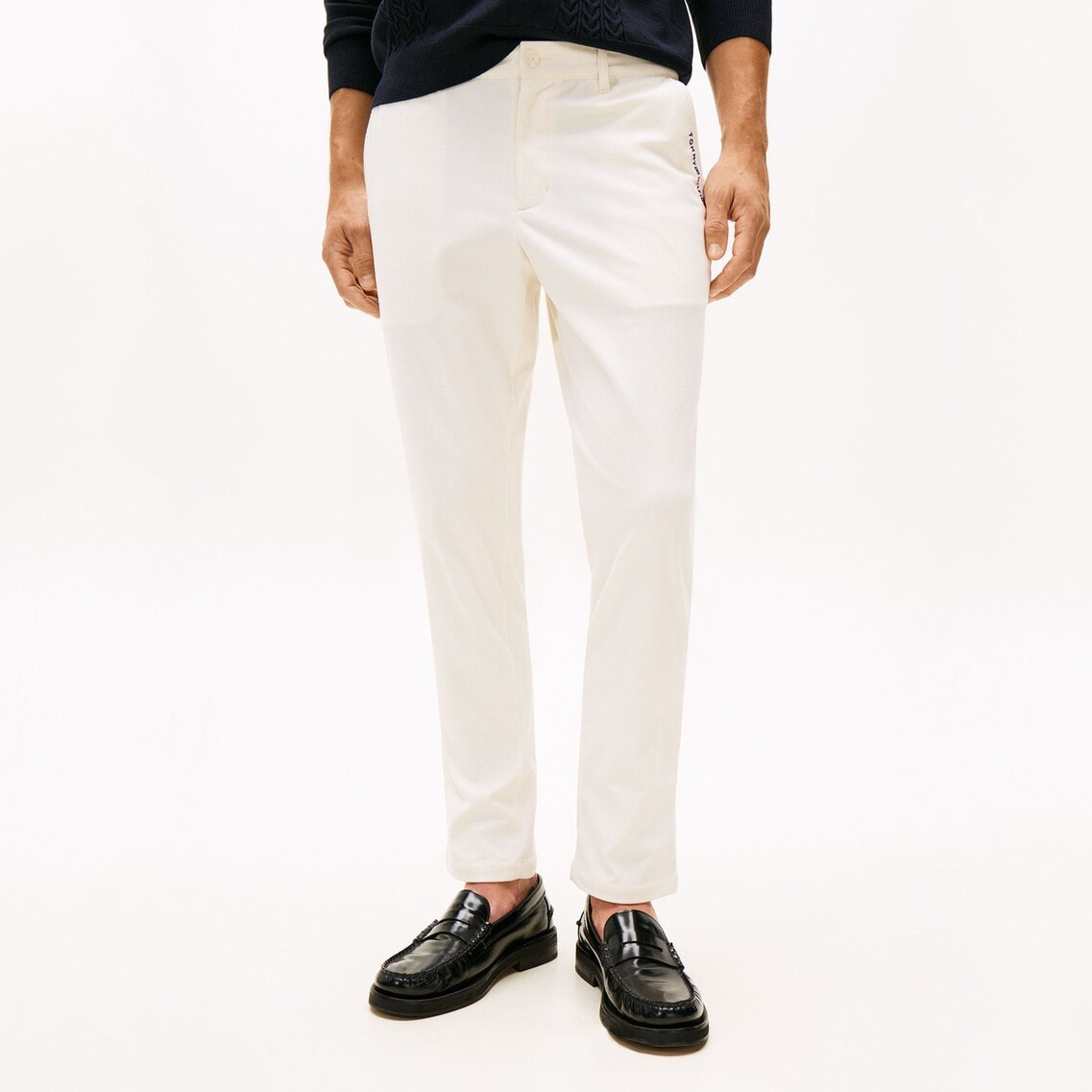 2点でさらに10％OFF】ストレッチコーデュロイテーパードパンツ