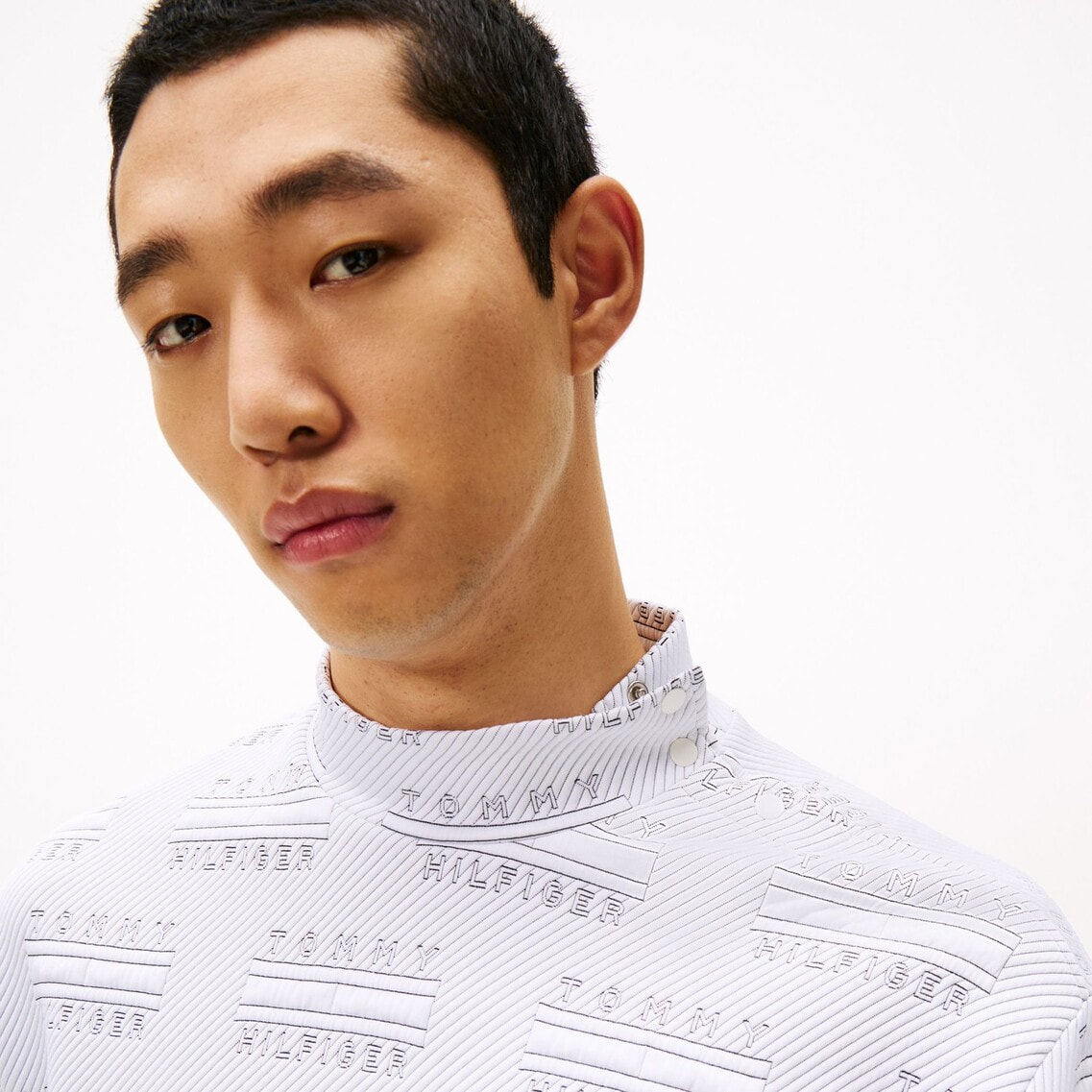 ジャカードキルト モックネックスウェット | トミー ヒルフィガー